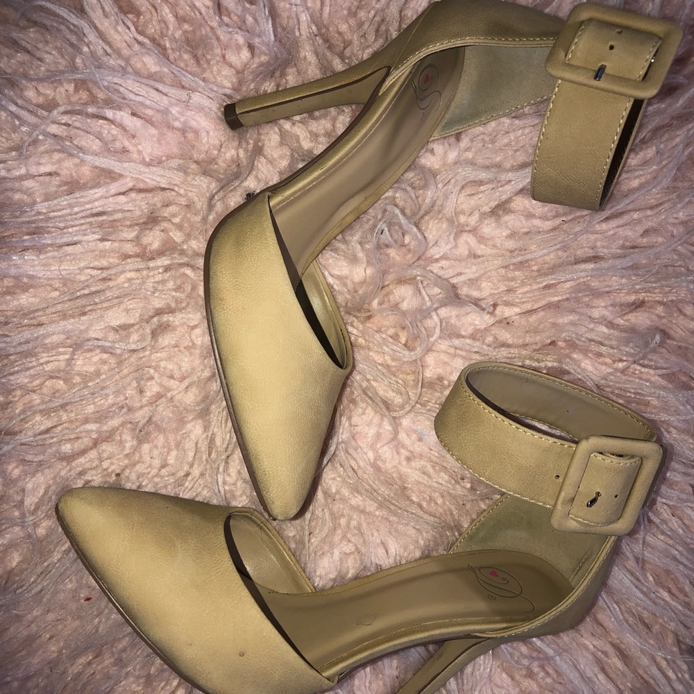 Nude buckle heels